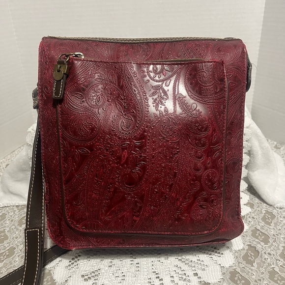 Relic quality brand crossbody purse - Picture 2 of 6